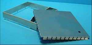 Metal shielding case